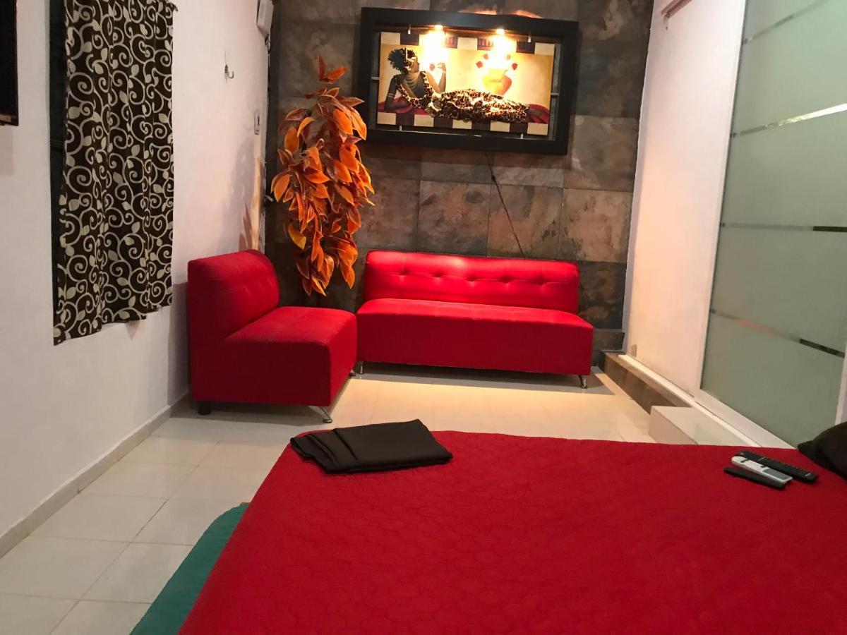 Casa Lili 2: Luxurious/Amplio/Hot Water/Economic/Wifi/Tv Apartment Valladolid  Exterior foto