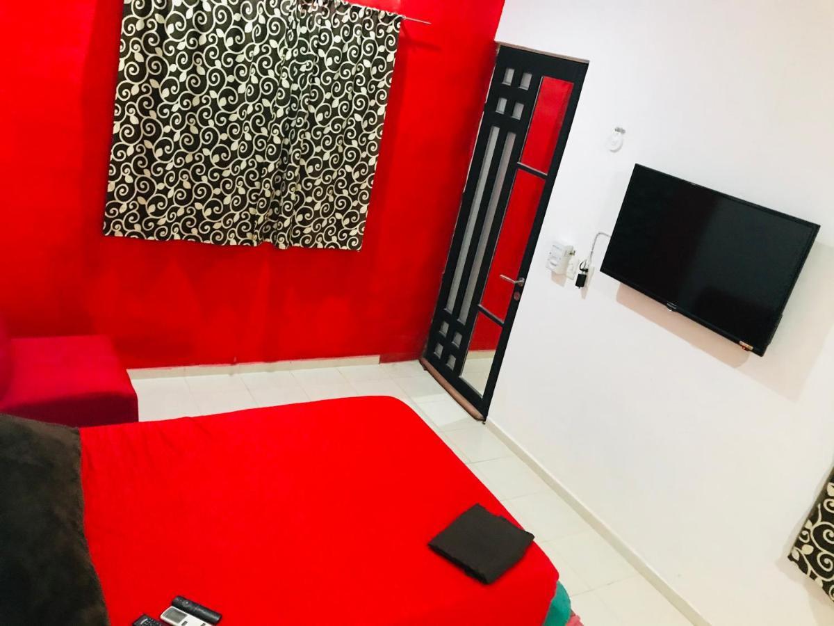 Casa Lili 2: Luxurious/Amplio/Hot Water/Economic/Wifi/Tv Apartment Valladolid  Exterior foto