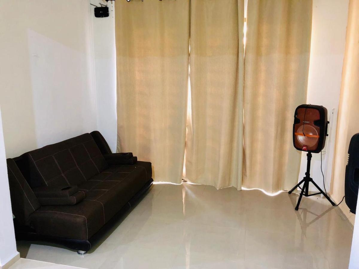 Casa Lili 2: Luxurious/Amplio/Hot Water/Economic/Wifi/Tv Apartment Valladolid  Exterior foto